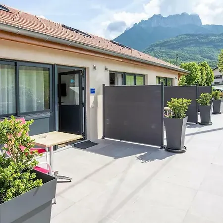 Appartement Domaine Des Ecuries - Meublés à